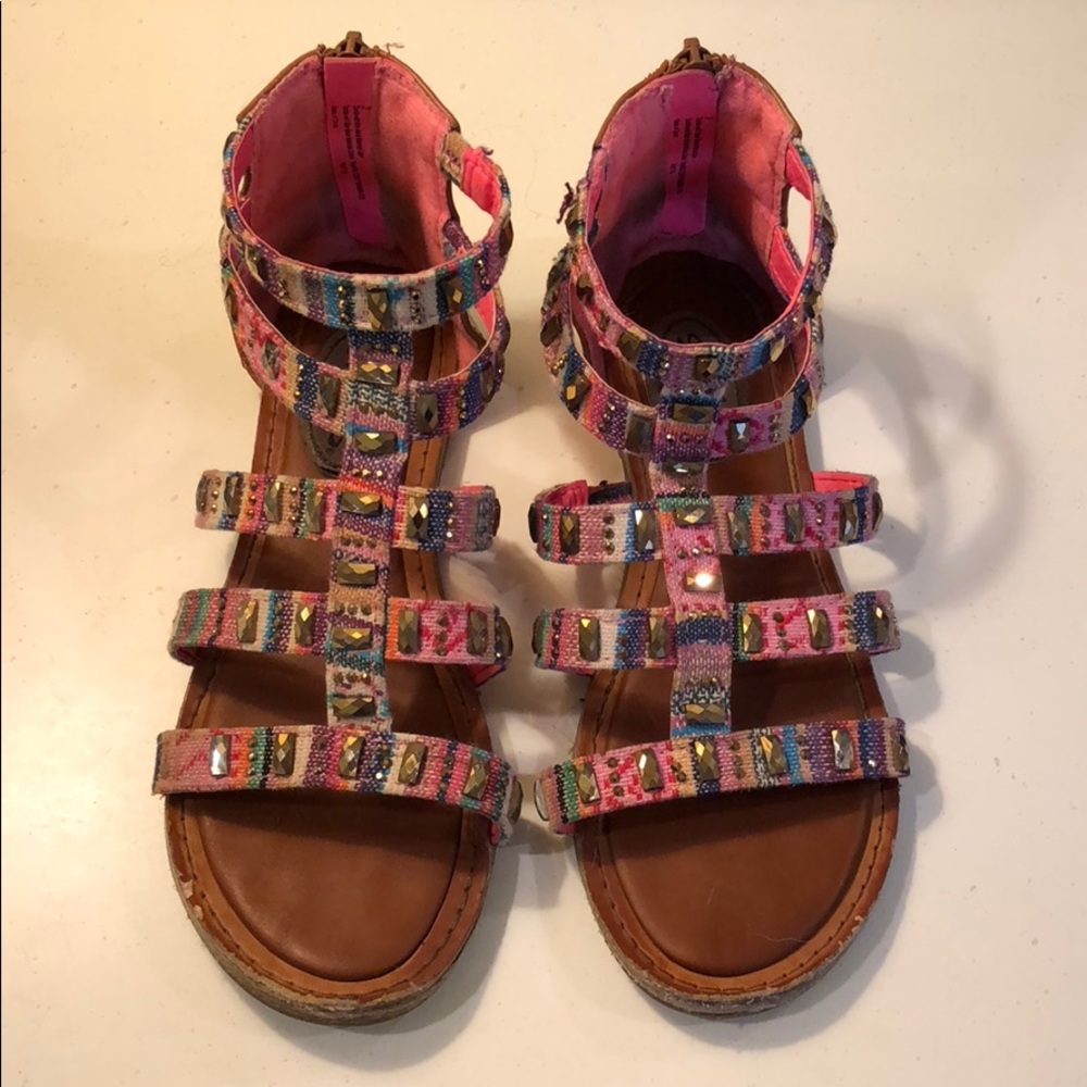 Big Girls Gladiator Sandals (sz. 2)